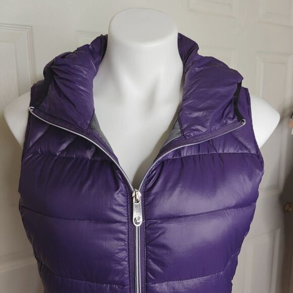 Calvin Klein purple packable down puffer vest with hoodie sz XS - Picture 2 of 9